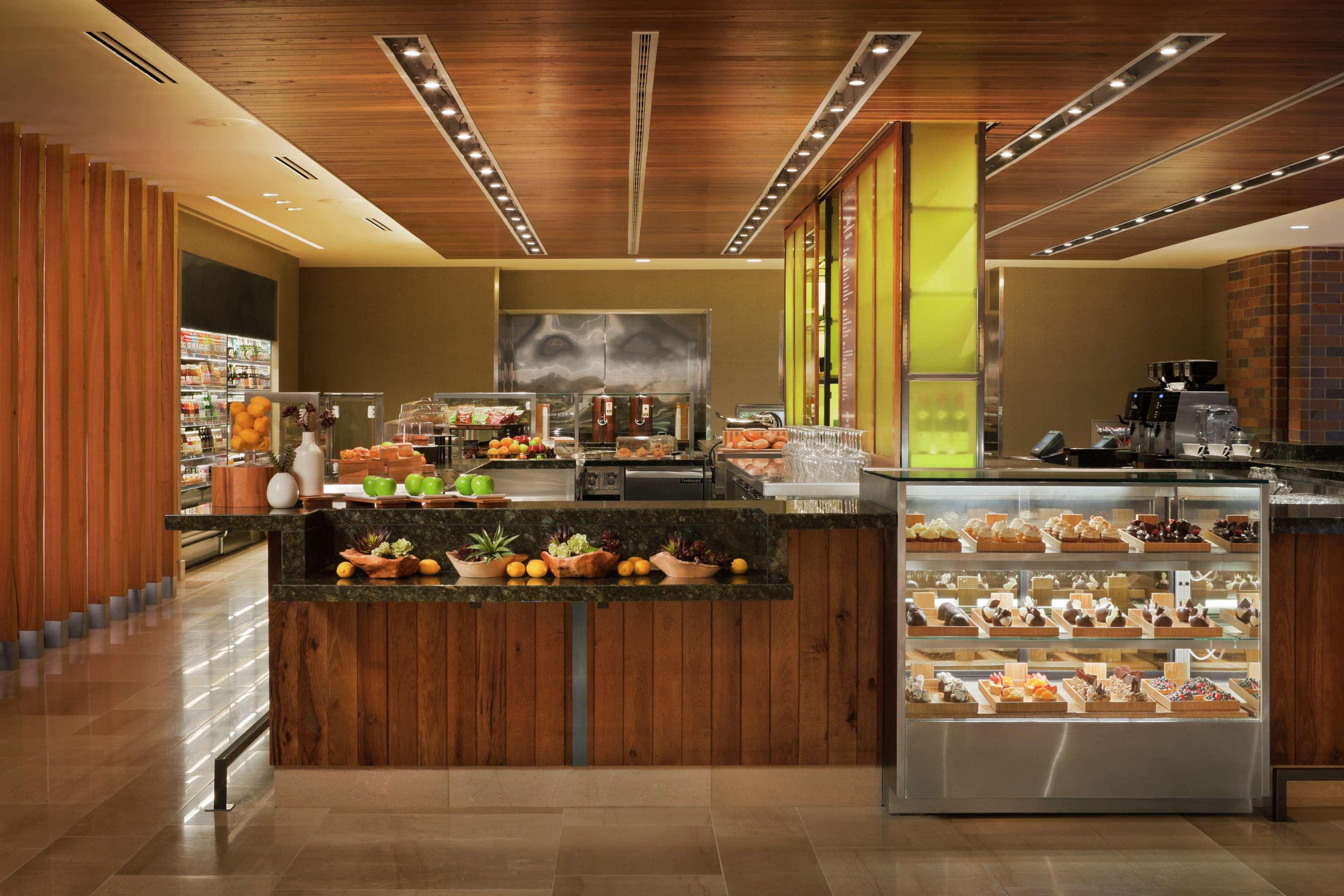 Hilton Anatole Hotel Далас Ресторант снимка