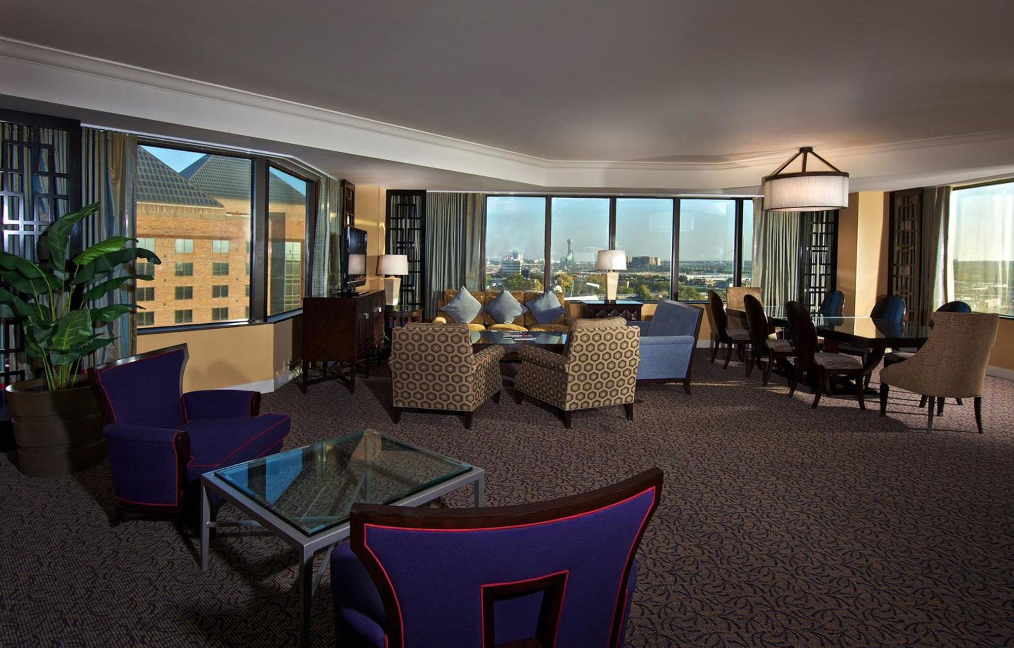 Hilton Anatole Hotel Далас Екстериор снимка