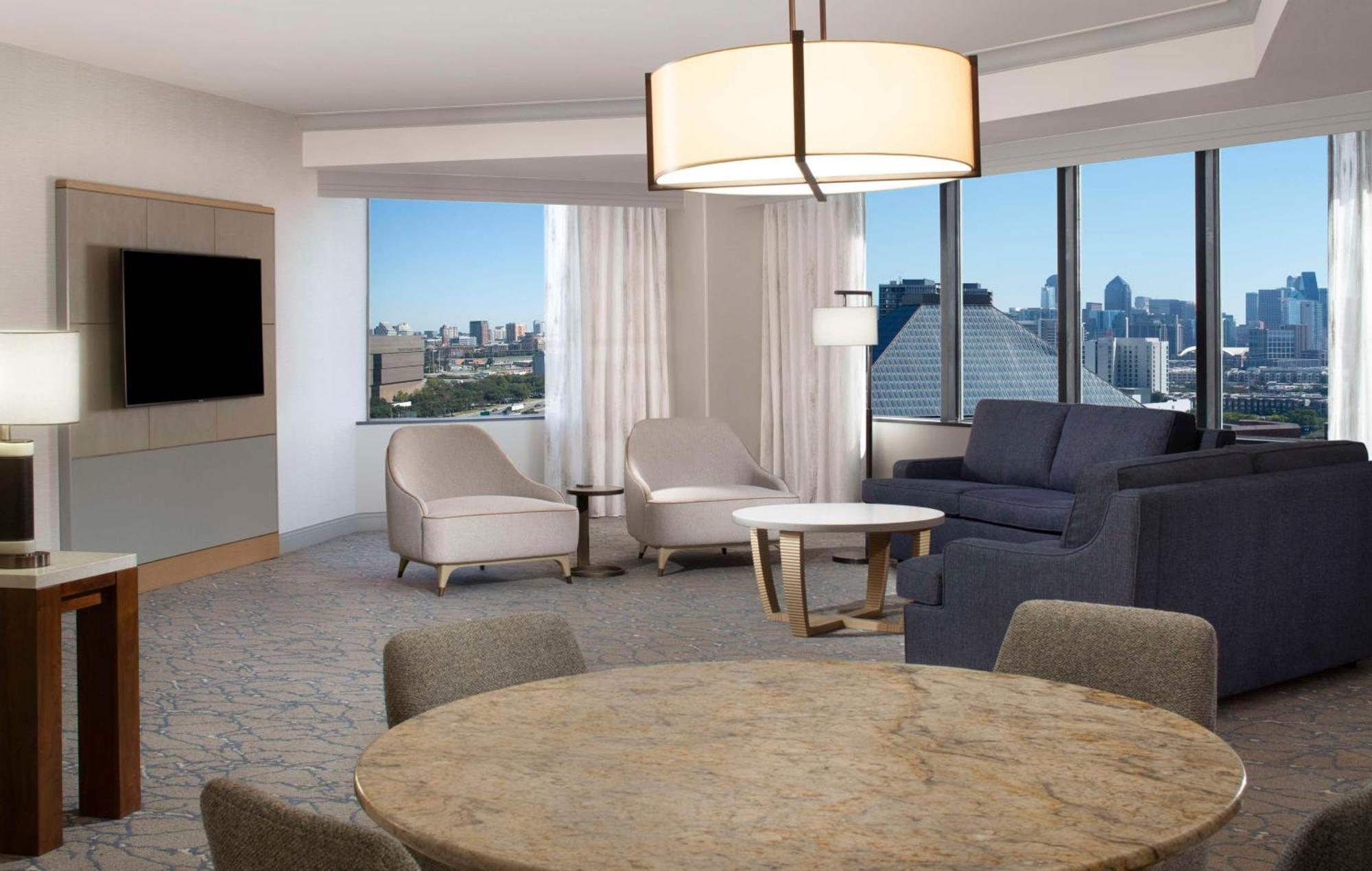 Hilton Anatole Hotel Далас Екстериор снимка