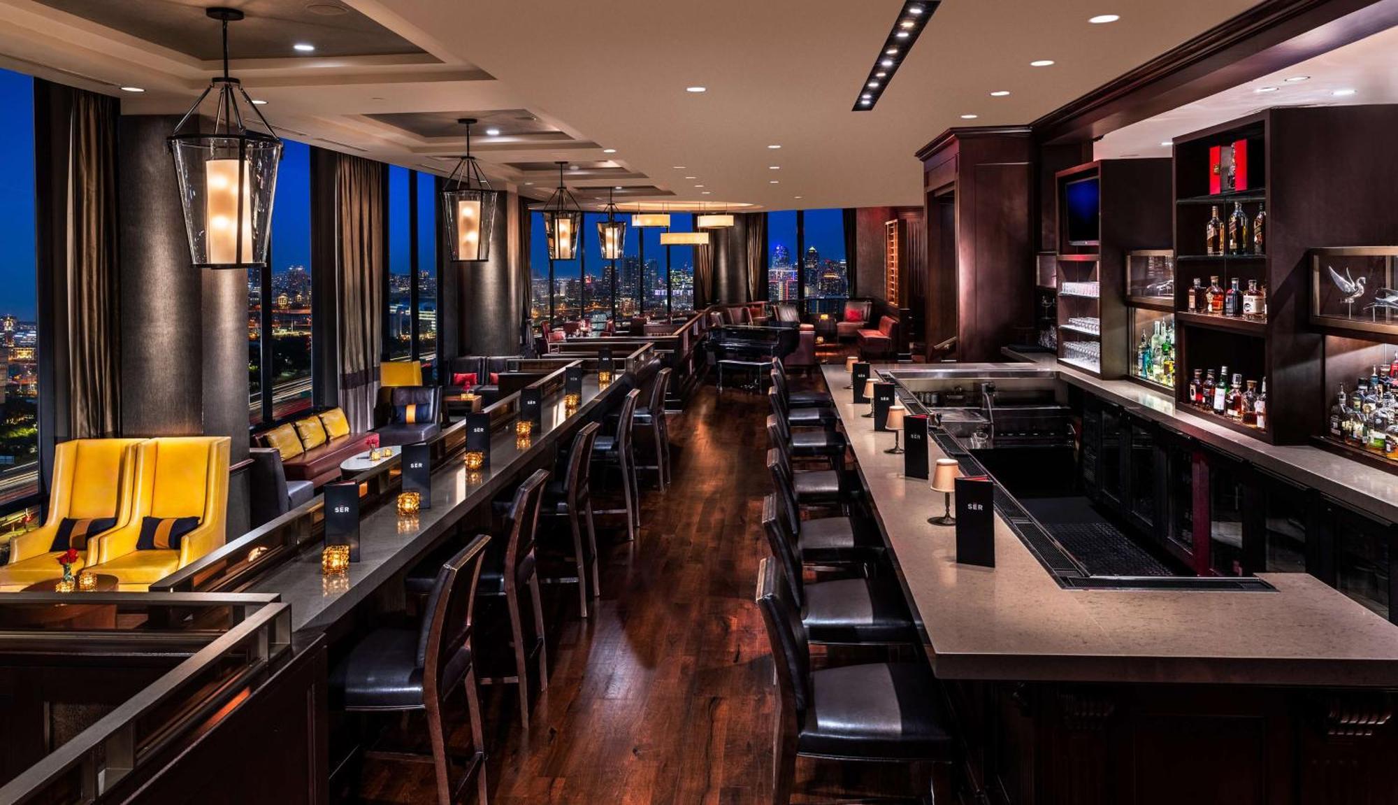 Hilton Anatole Hotel Далас Екстериор снимка
