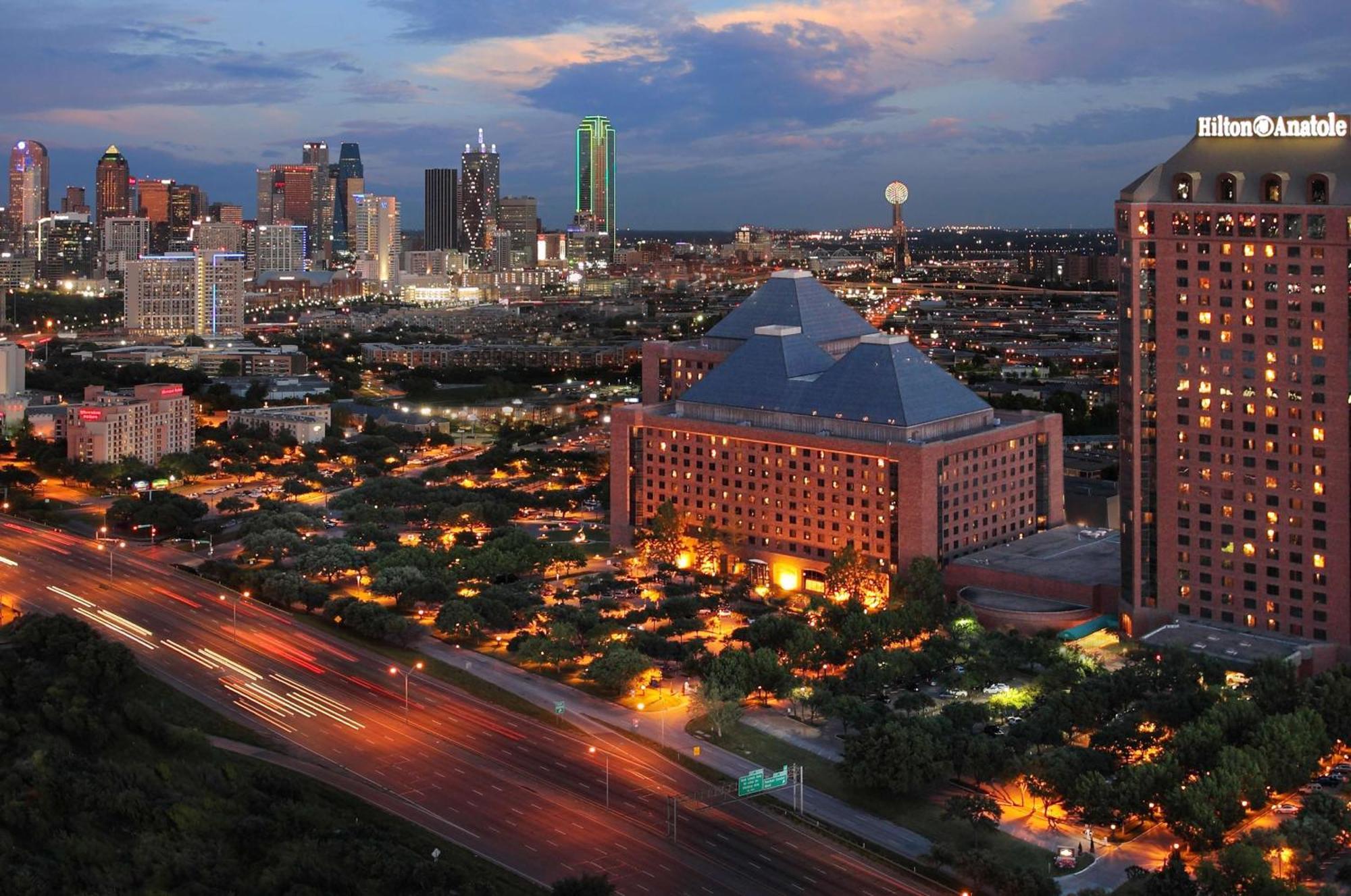 Hilton Anatole Hotel Далас Екстериор снимка