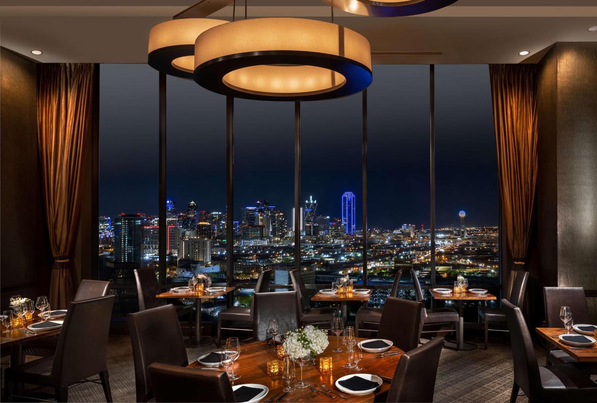 Hilton Anatole Hotel Далас Екстериор снимка