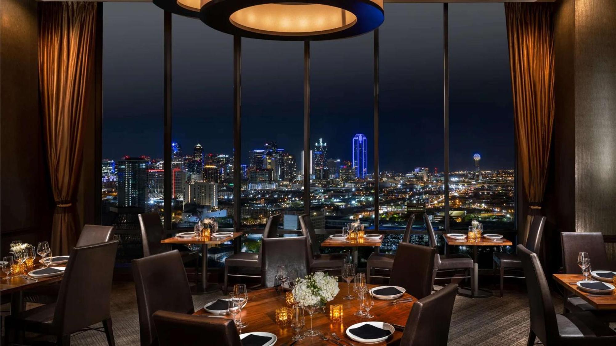 Hilton Anatole Hotel Далас Екстериор снимка