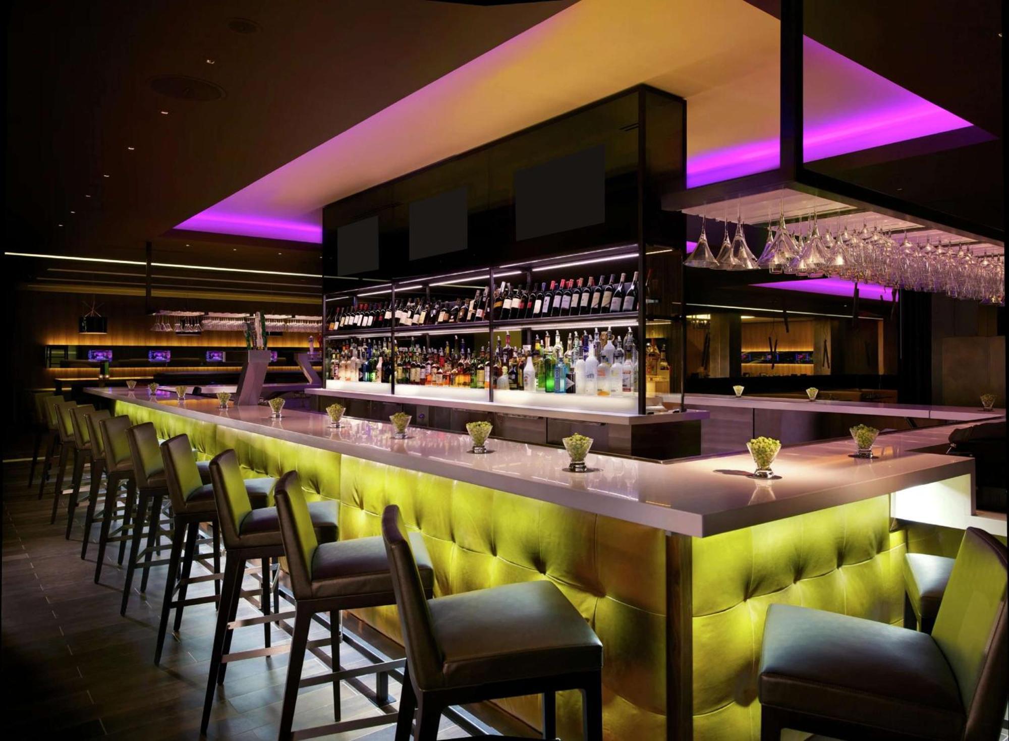 Hilton Anatole Hotel Далас Екстериор снимка